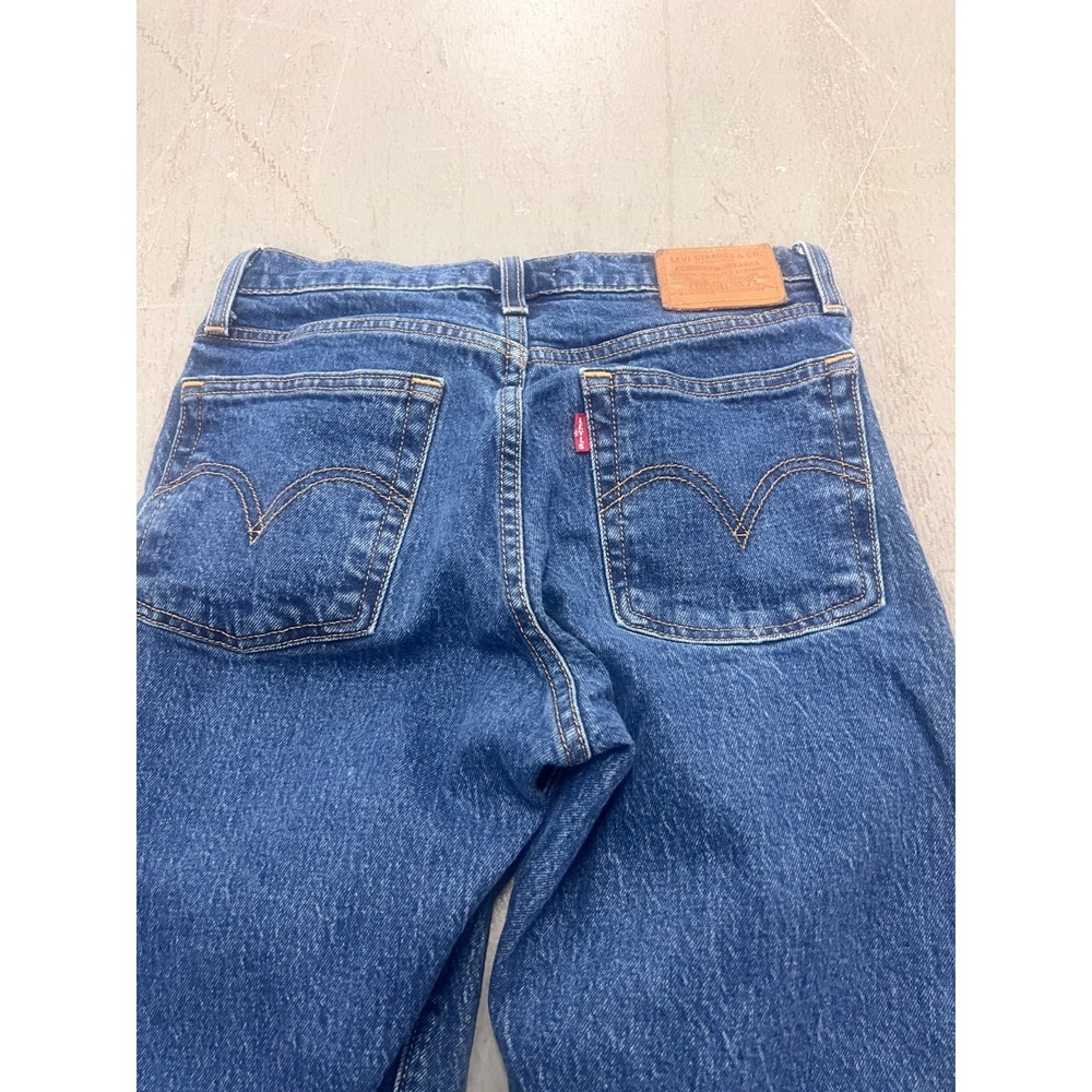 Levi's Premium Wedgie Straight Fit Jeans Women's 25x26 Blue Denim Frayed Hem - Picture 9 of 12